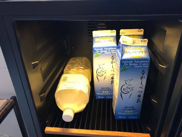 「ushiyado」の牛乳